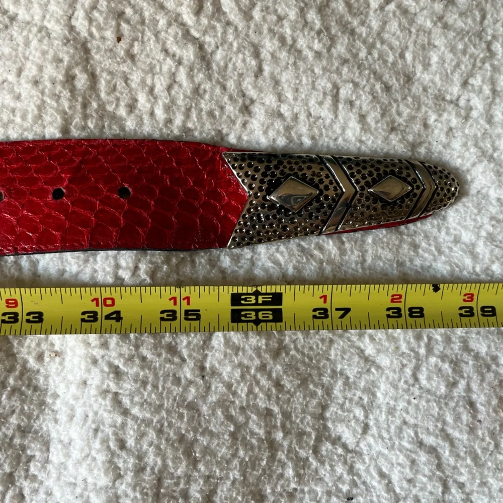 Red Snakeskin Leather Women's Vintage Belt With Silver & Gold tone Buckle - Picture 6 of 8
